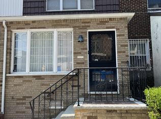 906 Johnston St, Philadelphia, PA 19148