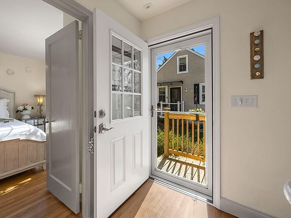 4th image of 328 Boxberry Hill Road UNIT 328