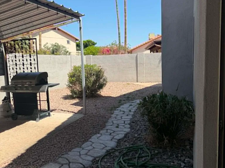 2216 S El Marino — Photo 16