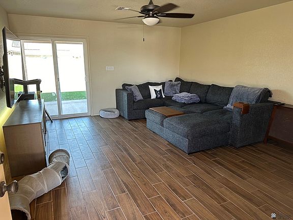 2nd image of 7922 E 44th Pl