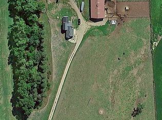 29302 Nature Ave, Hinton, IA 51024