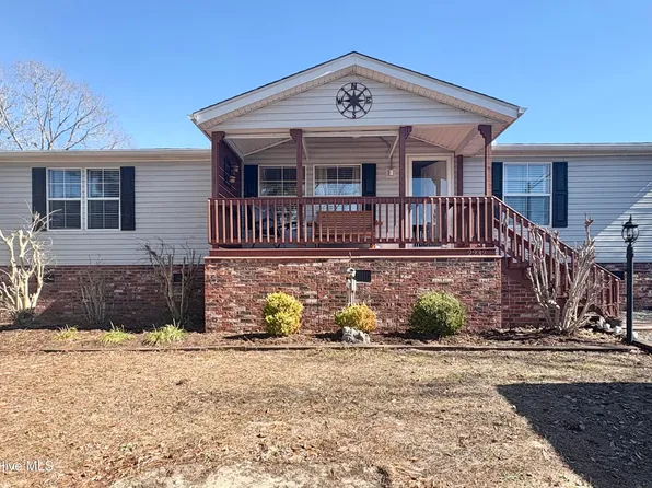 2232 Lakeside Avenue SW, Supply, NC 28462