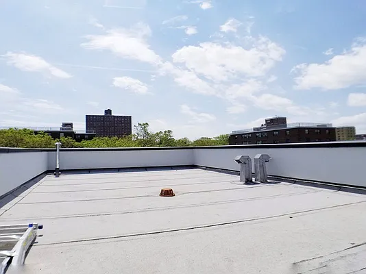 Rented by Sunshine Management Group, LLC | media 1