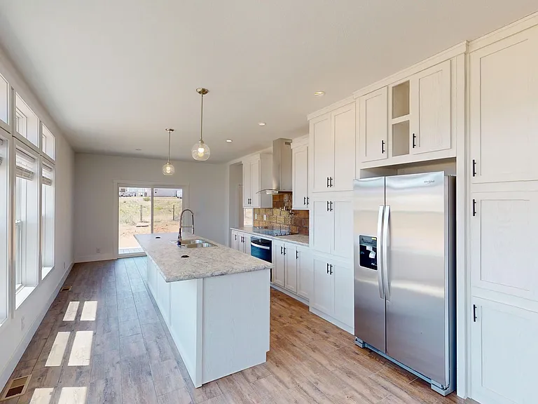 2070 Starbuck Ln — Photo 11