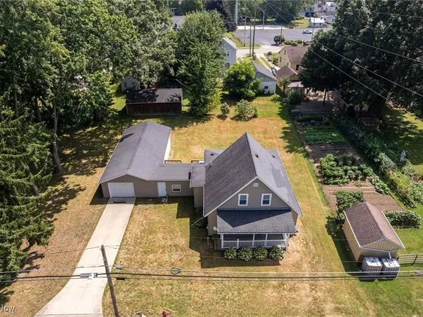 26 Warner St, Seville, OH 44273