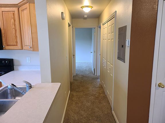 5th image of 3410 W Babcock St APT 4