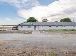 6631 Road 38, Earlimart, CA 93219