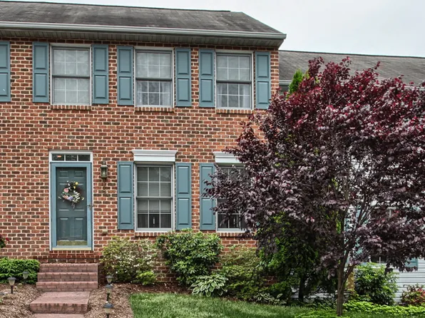 4193 Kittatinny Dr, Mechanicsburg, PA 17050