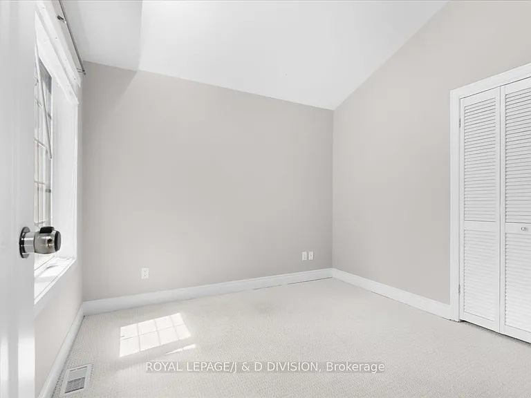 73 Astley Ave — Photo 28