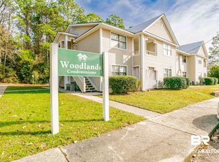 110 5th St APT A204, Daphne, AL 36526