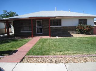2107 Cornell Dr SE, Albuquerque, NM 87106