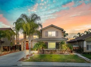 25114 Country Fair Dr, Menifee, CA 92584