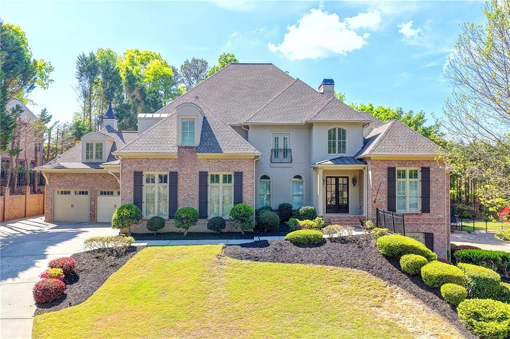 552 Brendlynn Ct