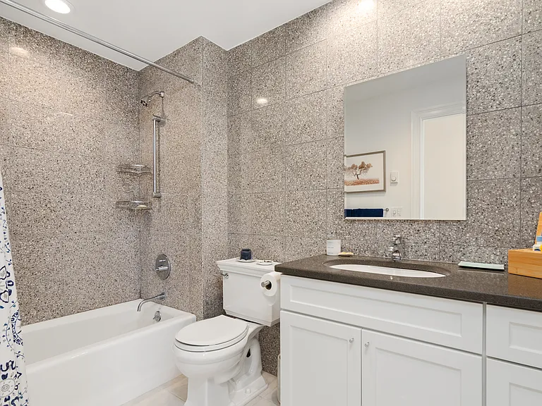 260 Dune Rd — Photo 13