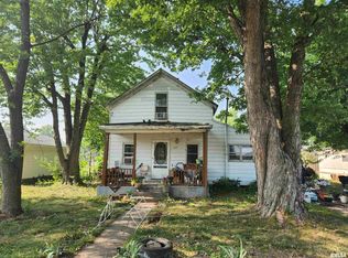 337 E Church St, Mendon, IL 62351