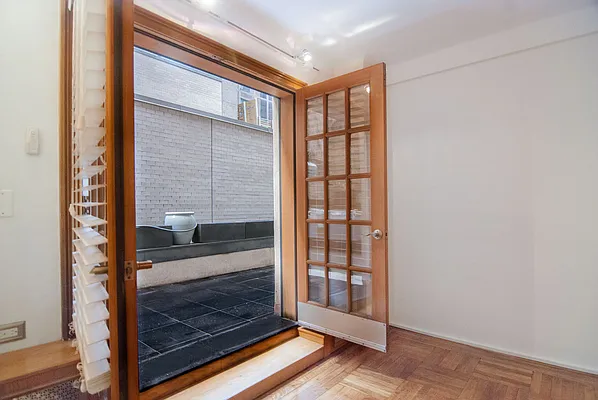 Rented by WAM Partners - William Moses Co. | media 14