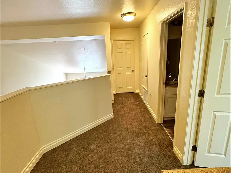 904 NICHOLS