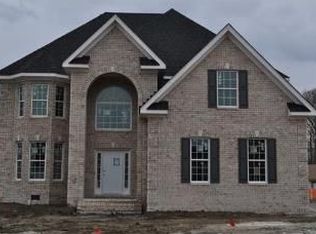 600 Commish Ln, Chesapeake, VA 23320