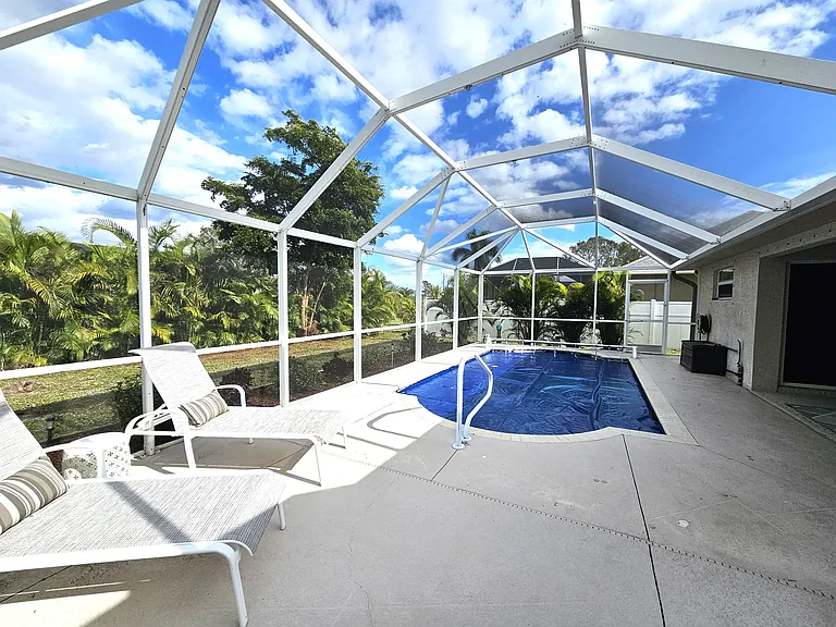 246 Albatross Rd — Photo 40