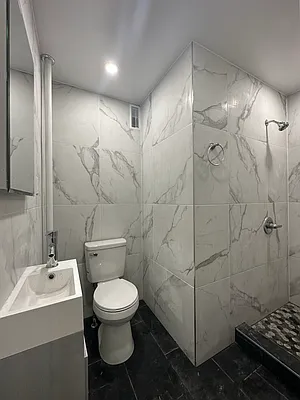 Rented by Peter R. Hungerford, LREB | media 19