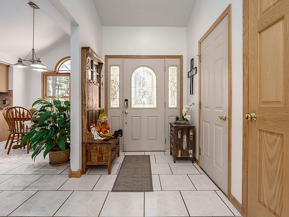 4th image of 7344 Stoney Creek Dr