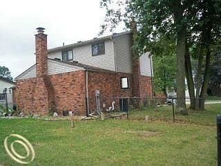 2nd image of 22496 Hillcrest Dr