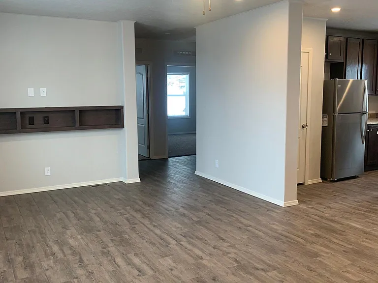 415 Patterson Ave — Photo 15