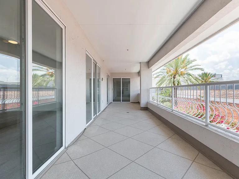 1653 W Snow Cir — Photo 34