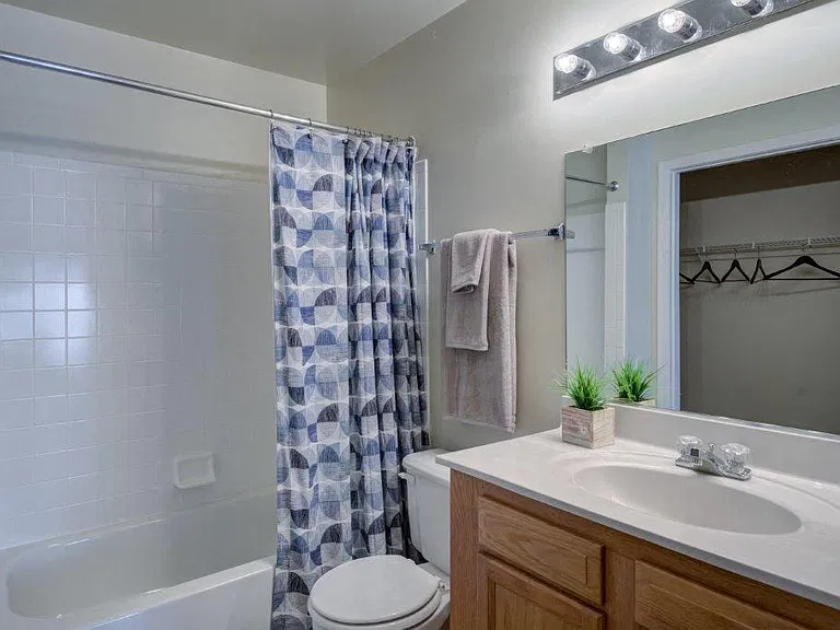 The Apartments at Diamond Ridge — Photo 9