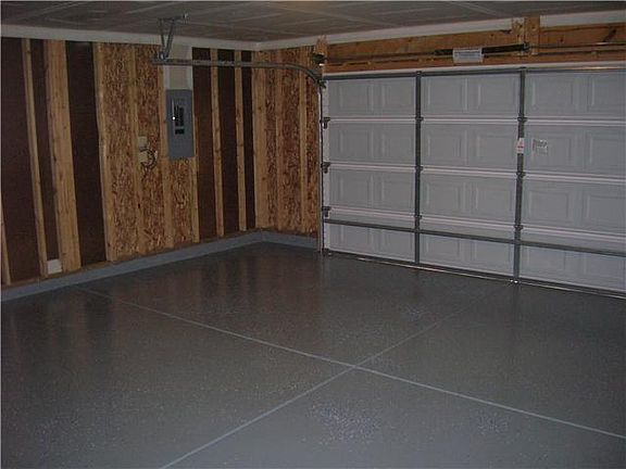 4th image of 3728 Pursley Ln