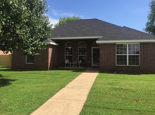 221 Hunter St, Lowell, AR 72745
