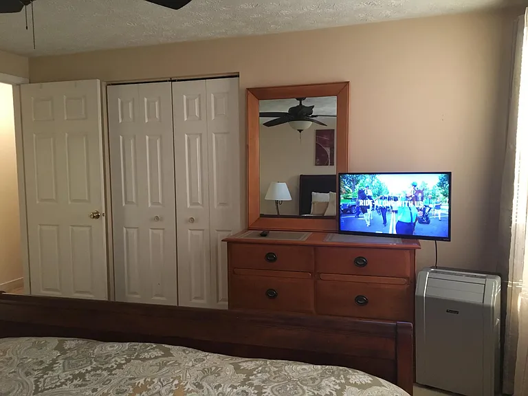 9512 Traverse Way — Photo 14