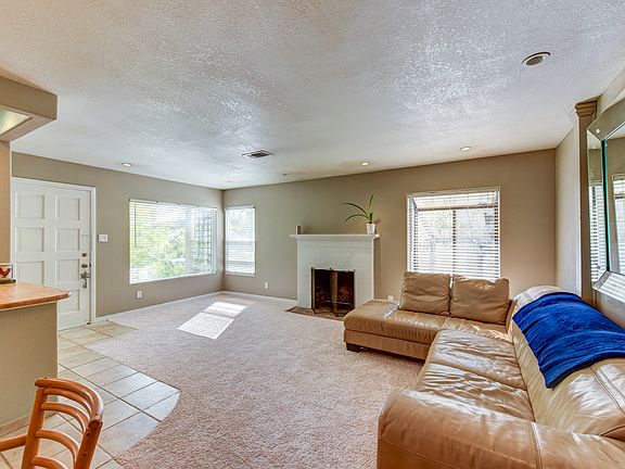 2nd image of 3825 Lasuen Dr