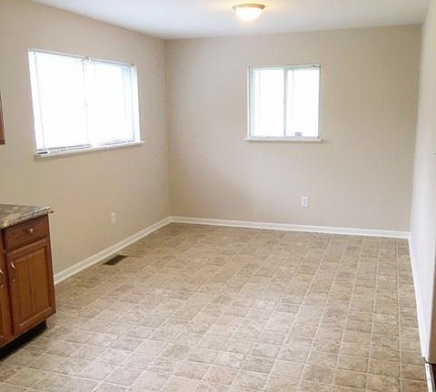 5th image of 3526 Pixley Ct