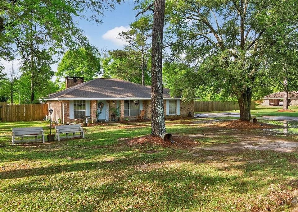 1st image of 46320 Kintally Dr