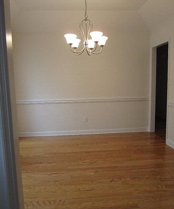 4th image of 3484 Essex Pl