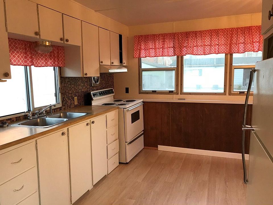 712 SE Railroad Ave Wilbur, WA, 99185 Apartments for Rent Zillow