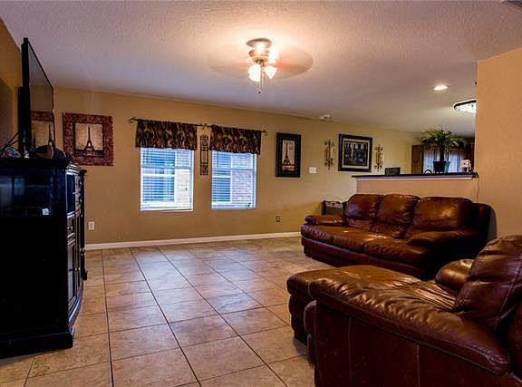 3rd image of 1376 Royal Meadows Trl
