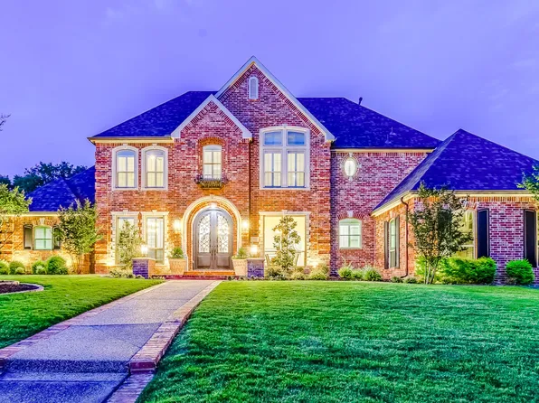 711 Dominion Dr, Southlake, TX 76092