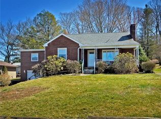 109 Oak Dr, Trafford, PA 15085