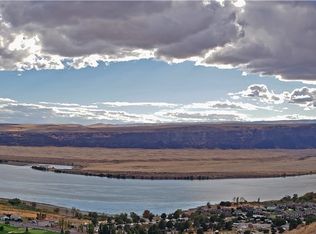 9683 Ridgeview Dr NW, Quincy, WA 98848