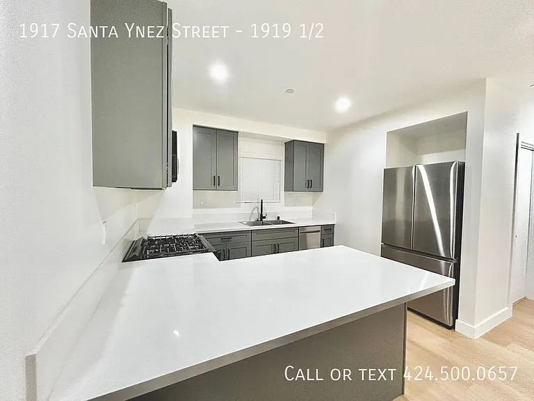 1917 Santa Ynez St #1919-1/2 — Photo 9