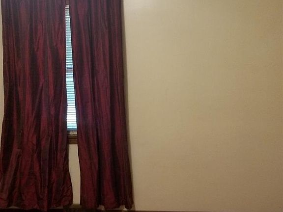 5th image of 239 Lafayette Ave