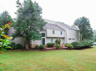 5230 Markwood Rd, Earlysville, VA 22936