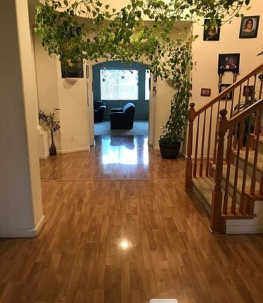 5th image of 968 Heartland Dr Room F