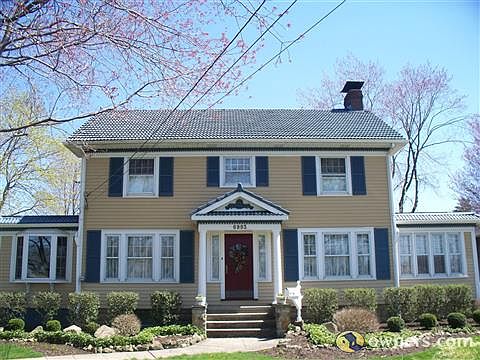 Beautiful Independence Ohio Colonial