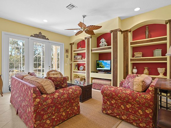 5th image of 333 NW Springview Loop