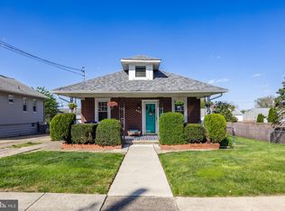 265 S Fellowship Rd, Maple Shade, NJ 08052