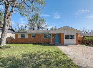 628 W Main St, Moore, OK 73160