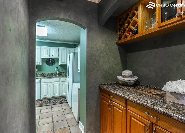 8380 Greensboro Dr #810 — Photo 8